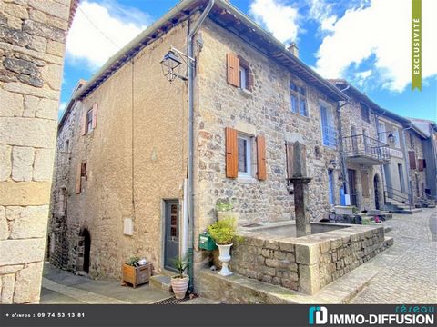 Mandate N°FRP160198 : House approximately 52 m2 including 3 room(s) - 1 bed-rooms. - Equipement annex : double vitrage, Fireplace, Cellar - chauffage : bois - Class Energy F : 414 kWh.m2.year - More information is avaible upon request...
