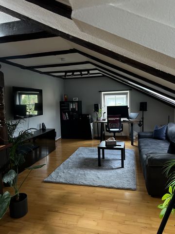 We are looking for nice subtenants (1-2 people, more suitable for singles or couples) for our charming and fully furnished 2-room attic apartment in Augsburg-Pfersee with its own roof terrace for subletting from the beginning of June to mid-August 20...