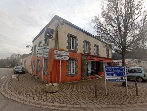Dpt Morbihan (56), à vendre RUFFIAC immeuble