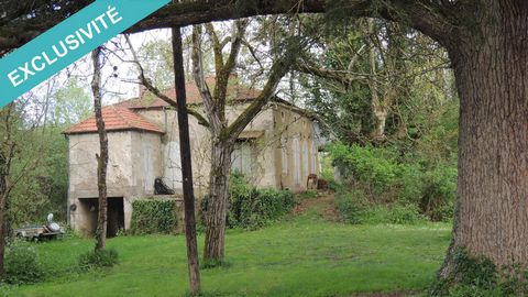 Maison de ville ancienne à restaurer bord de rivière Gers à Layrac