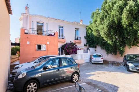 Resta in questo 33 m² monolocale, ristrutturato e ristrutturato. con gusto, con gusto Bandol, a prossimità del centro città e delle spiagge. Il luogo ideale per la tua prossima vacanza, per ora. 4 persone. Scopri questo monolocale confortevole e lumi...