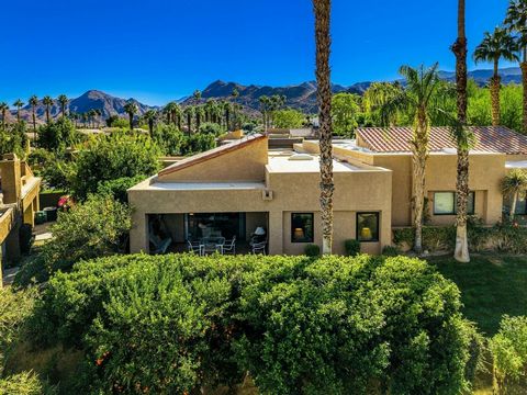 Wonderful EXPANDED floor plan on an elevated lot - with lake and mountain views! Current owners remodeled and added on square footage in both bedrooms AND the kitchen to create one of the most spacious Lake Villas in prestigious Ironwood CC. Pick fre...