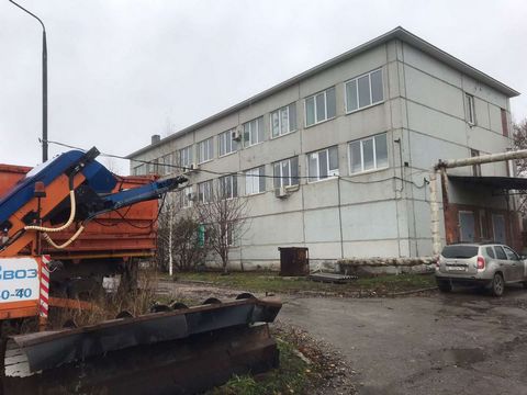 Сдам в аренду площади на производственной базе. Хороший ремонт , пожарная сигнализация , охраняемая территория КПП.