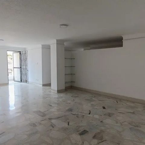 APARTMENT FOR SALE IN CALI SUR, Cuarto de Legua In a very exclusive building, excellent location in a very quiet sector two blocks from 5th street with easy vehicular access, pedestrian, close to everything Supermarkets, Church, Parks, Estación Mío, ...