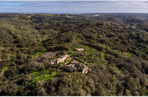 MENORCA IS A CLOSE PARADISE:~Menorca is a nearby paradise that invites you to immerse yourself in its charm. On this occasion, we present you a rustic farm that keeps secrets to discover. A farmhouse awaiting transformation into an agritourism projec...