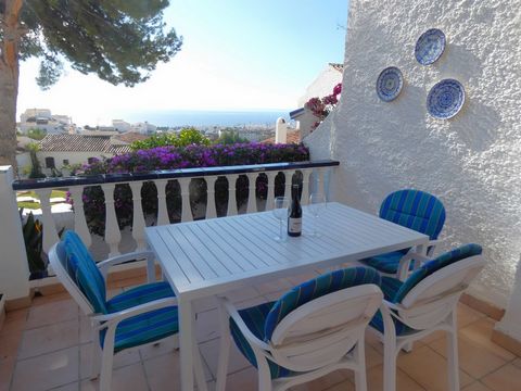 Superbly presented two bedroom apartment on the popular San Juan de Capistrano. Fully renovated and tastefully furnished with a spacious terrace with open sea views and a small garden.. Delightful communal pools, gardens, shops, bars & restauants a s...