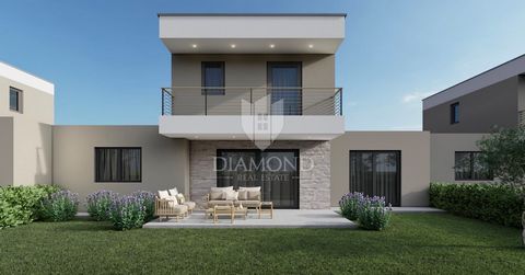 Location: Istarska županija, Poreč, Poreč. ID CODE: 1048-16 DIAMOND REAL ESTATE D.O.O. Mob: 052210824 Tel: +38552210824 E-mail: office@diamond-realestate.hr www.diamond-realestate.hr