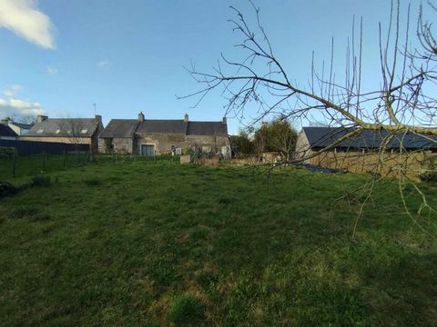 Situé dans la charmante commune de Le Guerno (56190), à quelques minutes de Muzillac et à proximité des commerces et services à pied, ce terrain de 362 m² offre un cadre paisible et authentique, propice à la construction d'une nouvelle résidence. Nic...