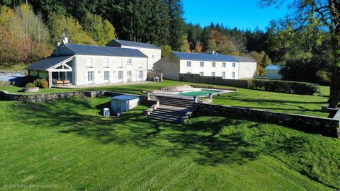 Propriété d’exception avec deux habitations et dépendances