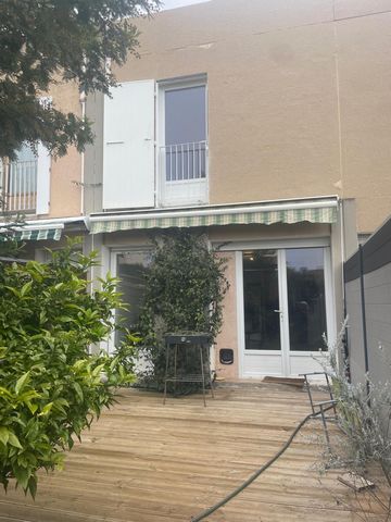 Maison 73m2 avec jardin arboré jacuzzi et chalet - séjour salon cuisine aménagée ouverte - 2 chambres - sdb + douche - 2wc - studio indépendant