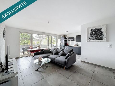 Bel appartement F3 avec balcon et stationnements