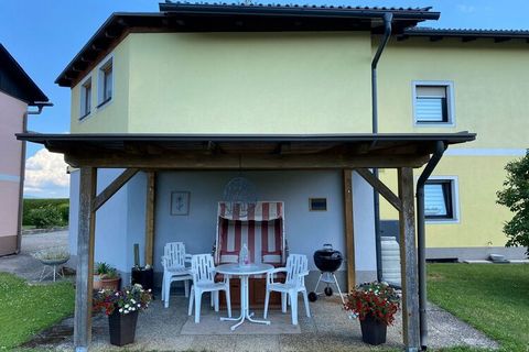 This beautiful, cozy holiday apartment for a maximum of 4 people is located in Sankt Kanzian am Klopeiner See in the Jauntal in southern Carinthia and is particularly suitable for two couples or smaller families. The holiday apartment has a large and...