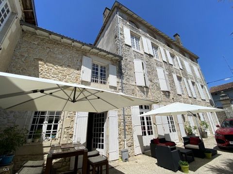 Magnificent bourgeois house renovated with taste at the water's edge in the centre of Civray. Superb opportunity for a hotel or bed and breakfast activity comprising 9 bedrooms; one on the ground floor, games room, sauna, swimming pool and large grou...