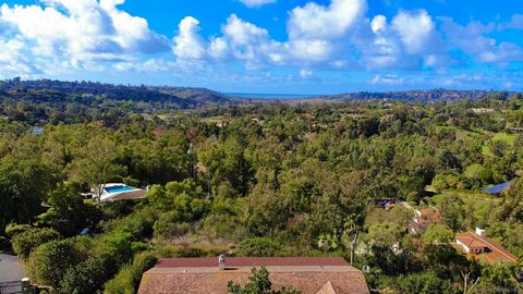 Variance granted Lot/Land. Prime home build site in western location with a beautiful ocean view! The original owners lived in the covenant for 12 years, but always dreamed of having an ocean view, having had one in Solana Beach in the 50's. They fou...