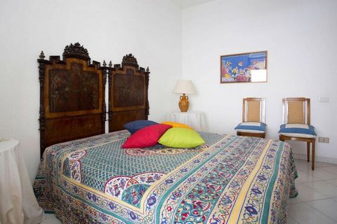Your apartment is on a hill with a fantastic sea view. The furnishings are in the style typical of the country and offer all kinds of comfort for a relaxing holiday. The apartments have a living and dining area, bedroom and two bathrooms. A special h...