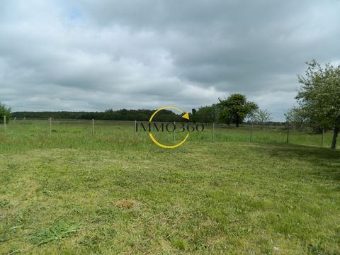 IMMO 360 offers this building land on a plot of 3700 m2 9 KM FROM VENDOME. Quiet environment. INDIVIDUAL SANITATION. Buying or selling with IMMO360 is the assurance of a quality professional service for a fair price. Find out about our PAP package at...