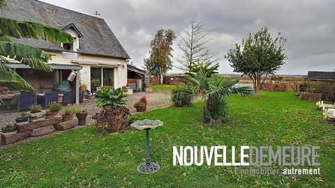 Nouvelle Demeure Cherrueix invites you to discover this house of 140 m2, benefiting from a nice view of Mont Saint Michel and the surrounding countryside. Ideally located in the dynamic town of Pleine Fougères, amenities are within walking distance. ...