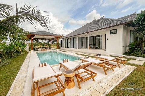 -   Embrace the tranquility of Ubud with this modern residence, conveniently located in a serene setting. Completed in 2023, the one-floor property is set on a generous land size of 7 are with a meticulously designed building of 352 m², offering a sp...