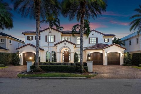 Explore the exceptional opportunity to reside in Boca Raton's most prestigious community, Royal Palm Yacht & Country Club, where luxury meets waterfront perfection. This 5-bedroom SRD Signature residence features contemporary design and impeccable cu...