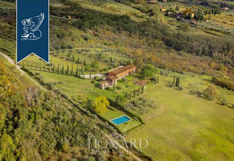 On the Capannori hills in Lucca Province there is a luxurious villa with a panoramic view of Lucca and the Tyrrhenian Sea. This unique real estate with three buildings and 6 hectares of a private park perfectly combines Tuscan elegance and comfort. I...