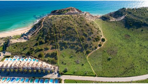 Located in Mata Moiros, Burgau, this fantastic rustic land boasts a generous area of 7760sqm, providing a spacious and natural environment. With easy access, the land stands out for its tranquil surroundings and harmonious connection with the surroun...