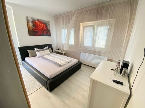 Welcome to Villa Blue Max in Großenhain! Villa Blue Max is a charming yet somewhat chaotic accommodation in the heart of Großenhain, an idyllic town in Saxony, Germany. The apartment offers comfortable rooms and a cozy atmosphere that is perfect for ...