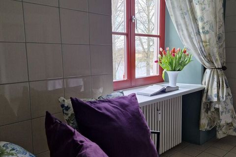 This old-style apartment with a living/bedroom is located in Satow, Baltic Sea Coast. Having a large kitchen, terrace, shared garden and shared barbecue, it is perfect for couples or families with a kid. Supermarkets, restaurants, and pharmacy can be...