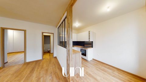 New property at UNI IMMOBILIER!   T2 apartment of 40.93 m2, completely refurbished   Location: HONFLEUR city centre!   All the characteristics of the property:   T2 apartment in a small condominium - on the second floor of a 3-storey building.   Surf...
