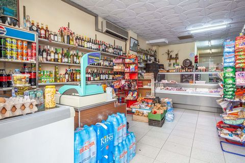 A commercial premises with 50 years of successful business is for sale in one of its most emblematic streets in the neighborhood. This establishment offers the possibility of continuing with the existing business, including all the goods in stock and...
