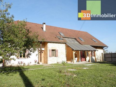 Located 15 minutes from BLETTERANS (39140), 20 minutes from POLIGNY (39800), 30 minutes from LONS-LE-SAUNIER (39000) and 35 minutes from DOLE (39100), near A 39 freeway, Fully renovated 158 m² house + adjoining (and communicating) 112 m² accommodatio...
