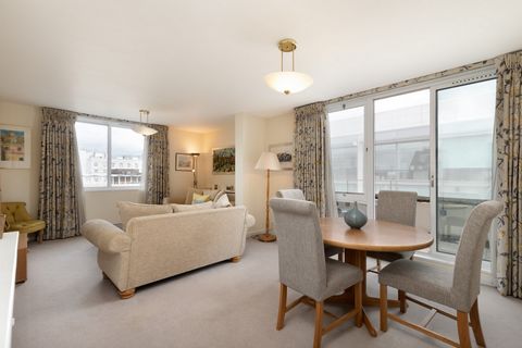 Quietly located on the 7th and 8th floors of this prestigious purpose-built apartment building, the first impressions of this 2 bedroom, 2 bathroom property can be summed up simply with the words “tranquility” and “sunlight”. As you enter the apartme...