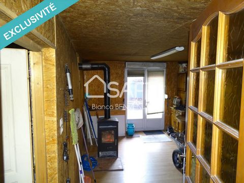 IDEAL INVESTORS TO NEGOTIATE - Set of 2 houses to renovate, can be sold separately Located in the heart of the Municipality of Monneren, close to the borders of Luxembourg and Germany. I offer you this set of 2 houses with a total surface area of ??2...