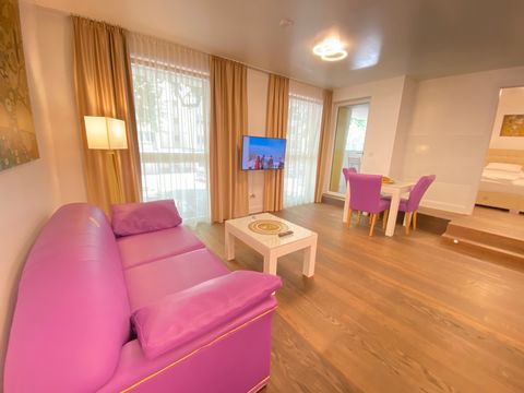 Our cozy apartments are located in a new building in Vienna in the 2nd district right next to the beautiful Mexico Square and very close to the 1st district, the Prater and Donauinsel. These apartments are newly built and lovingly furnished so that y...