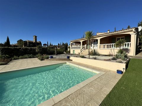 The views and environment of this property are really exceptional. From the house, there is a sweeping panorama of the Minervois, and charming views of the sought-after hilltop village of Montouliers, set amidst olive groves. The house itself is ligh...