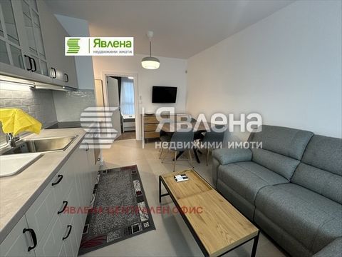 Yavlena Agency offers for sale a one-bedroom apartment with a courtyard and parking spaces in the district. Orlandovtsi! This stylish and functionally furnished apartment is ready to become your new home! It is located in a quiet area with convenient...