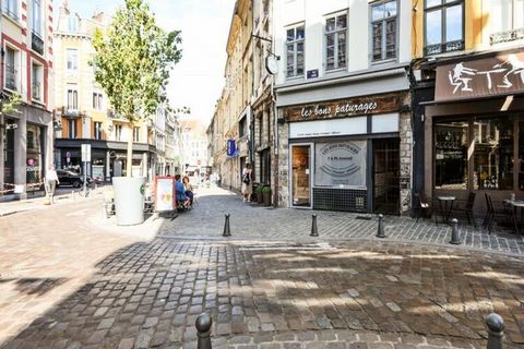 Deze atypische studio in het oude Lille, op ongeveer 10 minuten van het station, is ideaal voor het huisvesten van 2 personen. Deze atypische studio in het oude Lille, op ongeveer 10 minuten van het station, is ideaal voor het huisvesten van 2 person...