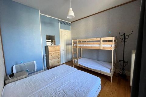 Prachtige accommodatie van 82 vierkante meter gelegen in à Gerardmer. ArrayHet is 82 vierkante meter groot, heeft een balkon en is geschikt voor maximaal 2 personen. 8 personen. Je kunt niet anders dan genieten van de locatie in het stadscentrum; à n...