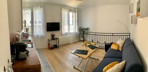 Charming 2-room duplex of 37m2 new, very comfortable and bright with patio. Possibility to accommodate 2 additional people with the convertible sofa. Nearby transport: Bus 189 and 59 Metro lines 12 and 13. Direct access to the Stade de France, the Pa...