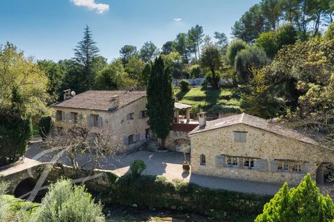 Nestled along a peaceful river, this charming 18th-century oil mill has been carefully restored to enhance its authentic character. The property spans some 410 sq.m and offers a harmonious blend of historic charm and modern comforts. Inside, you'll d...