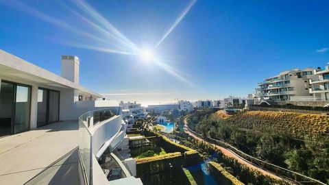 Luxury west facing penthouse, located in the exclusive urbanization of Higueron West. Consists of entrance, hall way, spacious living-dining room with floor to ceiling glass sliding doors leading out to a large wrap around terrace of 158m2, with view...