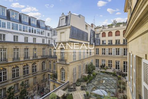 PARIS I -PLACE VENDOME The Vaneau de group presents a rare apartment for sale in the immediate vicinity of Place Vendôme. On the 4th floor by elevator of a building with beautiful communal areas, this 131.34m² loi carrez apartment enjoys delightful u...