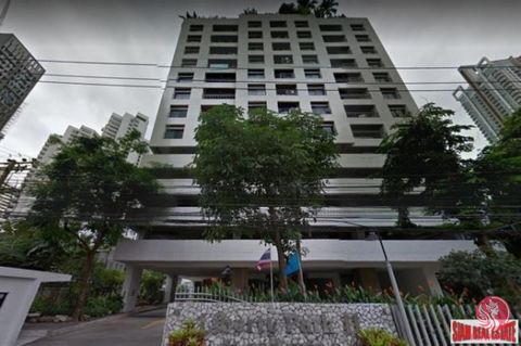 A very spacious two bedroom recently decorated condo is for sale on the 8th floor of the Liberty Park II. The apartment is 112.6 sqm large with new luxurious and high quality furniture and appliances. There is a big open living plan that includes the...