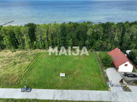 For sale a very attractive plot of land about 50m from the beach !- area ok.735 m2 - rectangular shaped plot - access to the plot by a paved road - zoning plan: - recreational-farming development  -- utilities ; - electricity , - gas, - water directl...