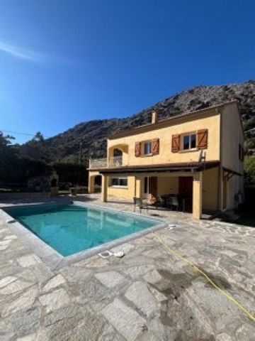 Maison T6 de 150m2 avec piscine à 8 min de Corte