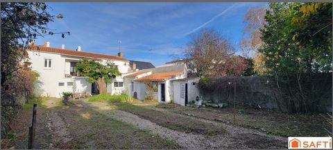 **EMPLACEMENT PRIVILÉGIÉ EN HYPER CENTRE : MAISON DE VILLE DE AVEC JARDIN SUD ET GARAGE !**