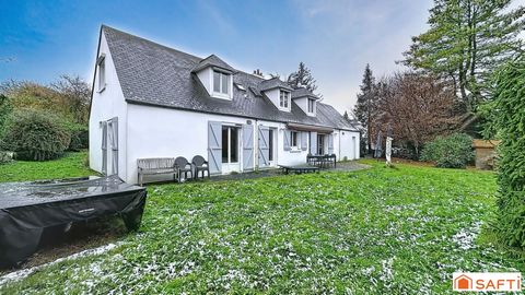 Belle maison individuelle d'environ 204 m2 (161 m2 carrez)