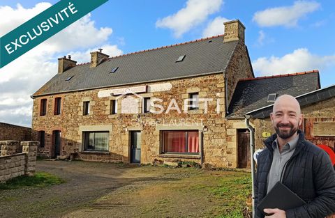 Grande maison de bourg en pierre