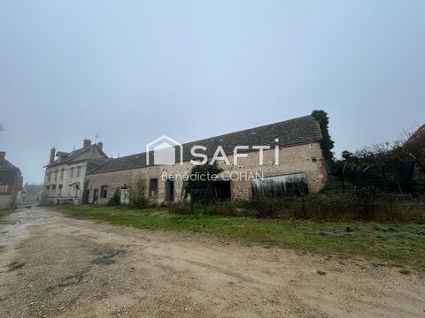 Ancienne maison bourgeoise à rénover d'environ 320 m2 avec 400 m2 de dépendance