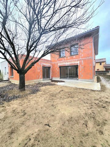 MAISON NEUVE T6 CENTRE SOLAIZE