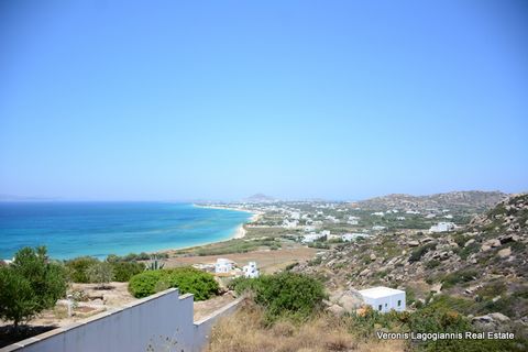 Orkos Naxos, a house of 200 m2 with a wonderful panoramic view of the sea is available for sale. The house is in the brick stage and the construction will be completed in 12 months from the date of purchase. Inside the house consists of 5 bedrooms, 4...